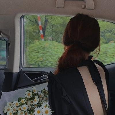 独家爆料：圈内顶流代言翻车，全网玩梗，一夜之间